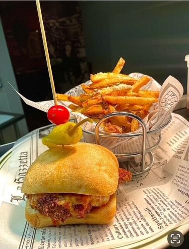 Lunch menu item at Dinotto