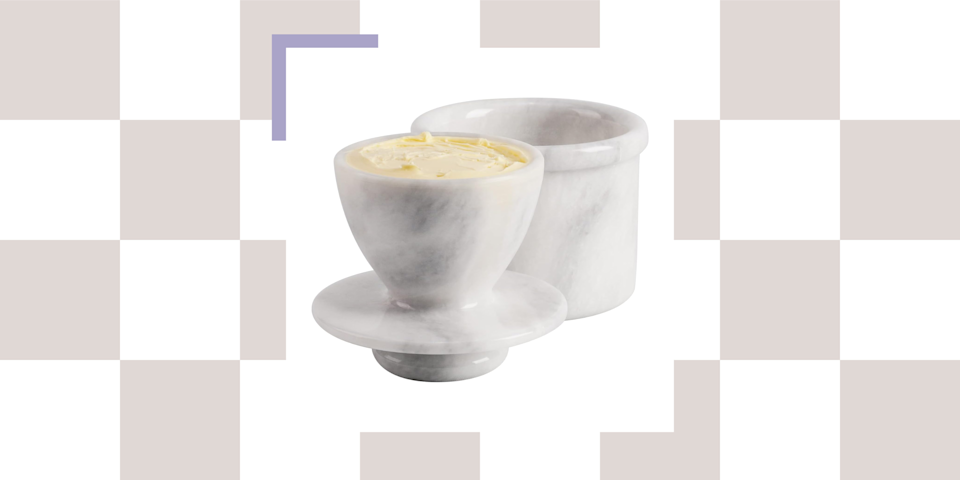  A marble butter bell on a chequered template. 