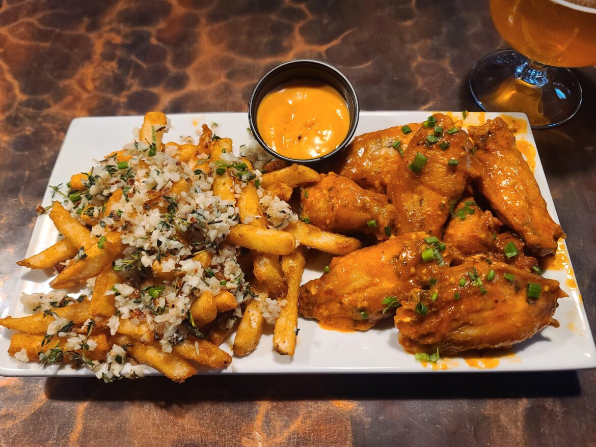 Wolfhounds Bar and Grill, Salem OR