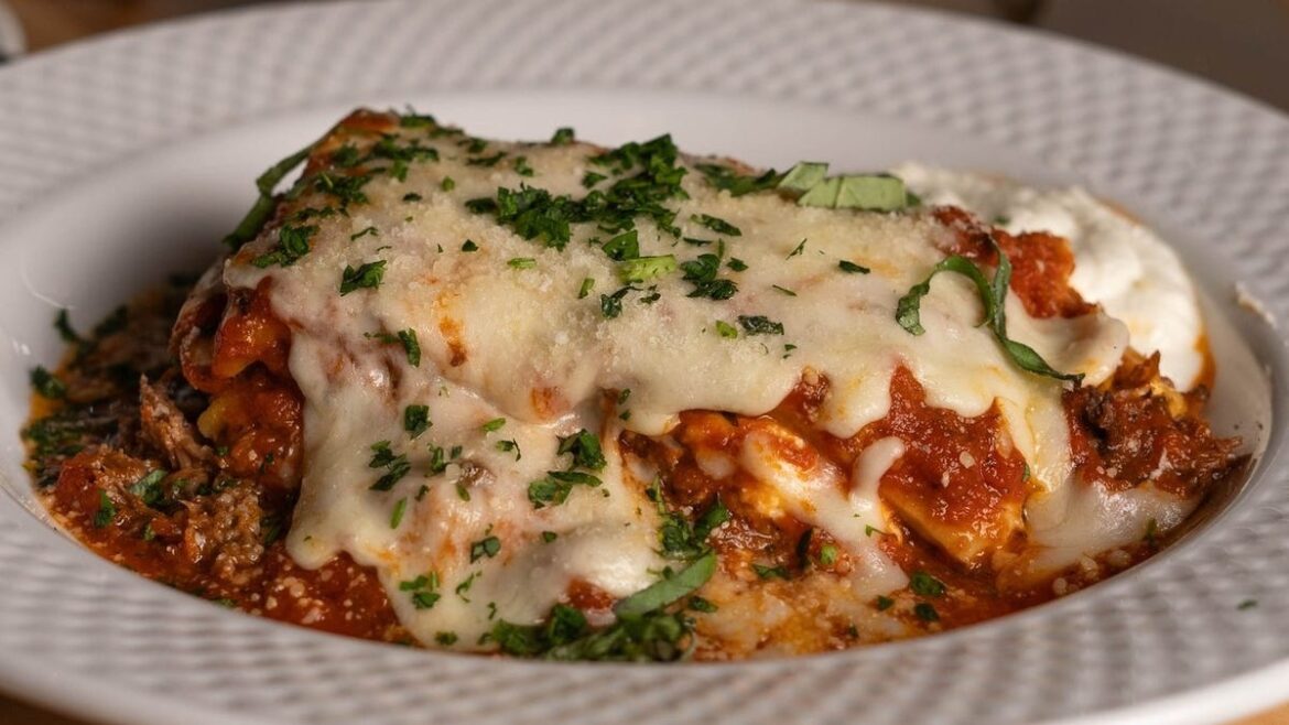 Waterfront restaurants in Jensen Beach, plus steaks, seafood, Italian Waterfront restaurants in Jensen Beach, plus steaks, seafood, Italian