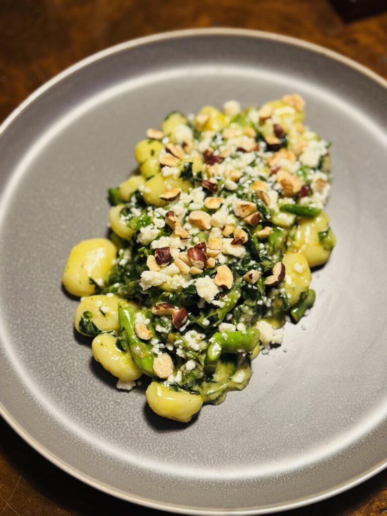 since i had to work yesterday, like most of us, tonight i made these dishes for my dear old mom.