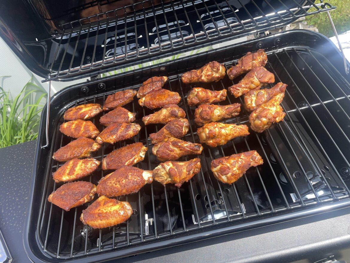 First time ever smoking anything and this sub helped a lady out on the tips!