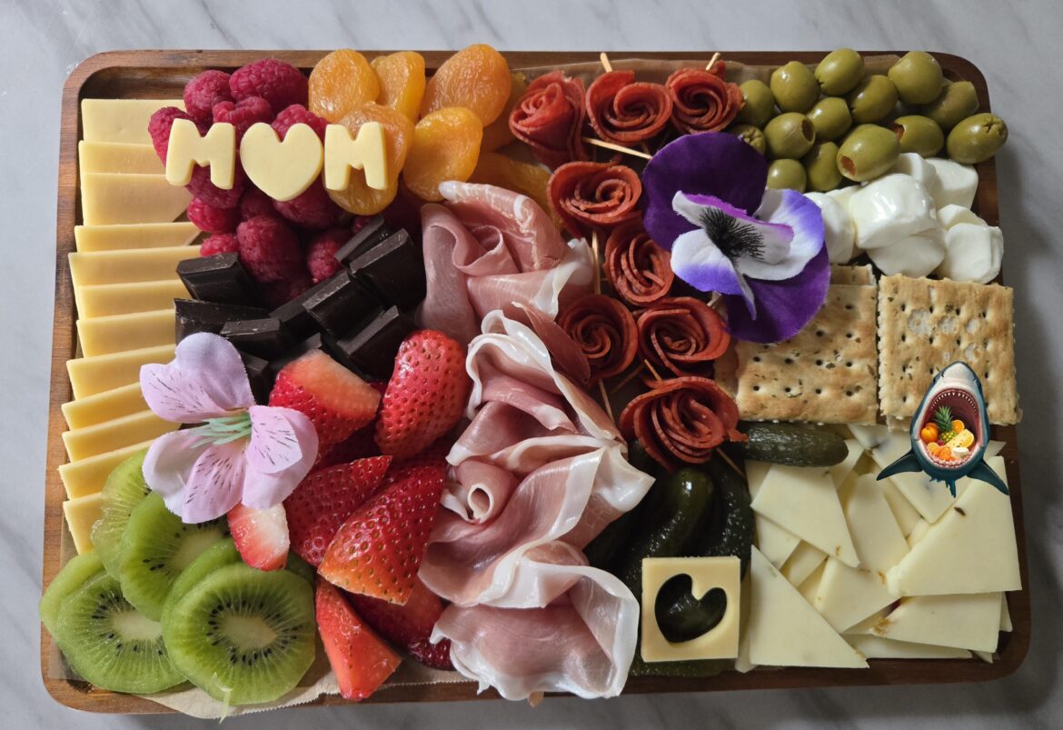 Mother's Day #CharcuterieBoard by Charcboardsandboxes of DMV