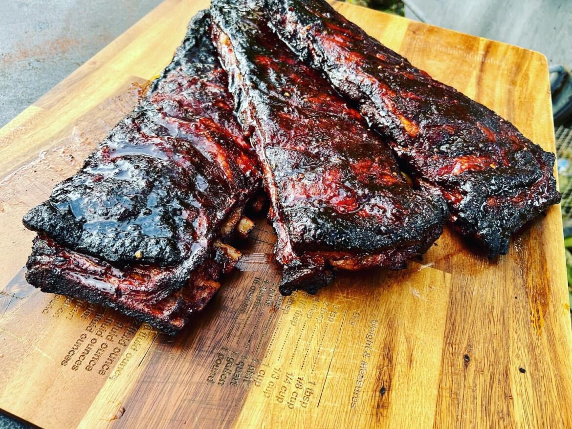 I’m a no wrap kind of guy, love bark and a little char on my ribs.