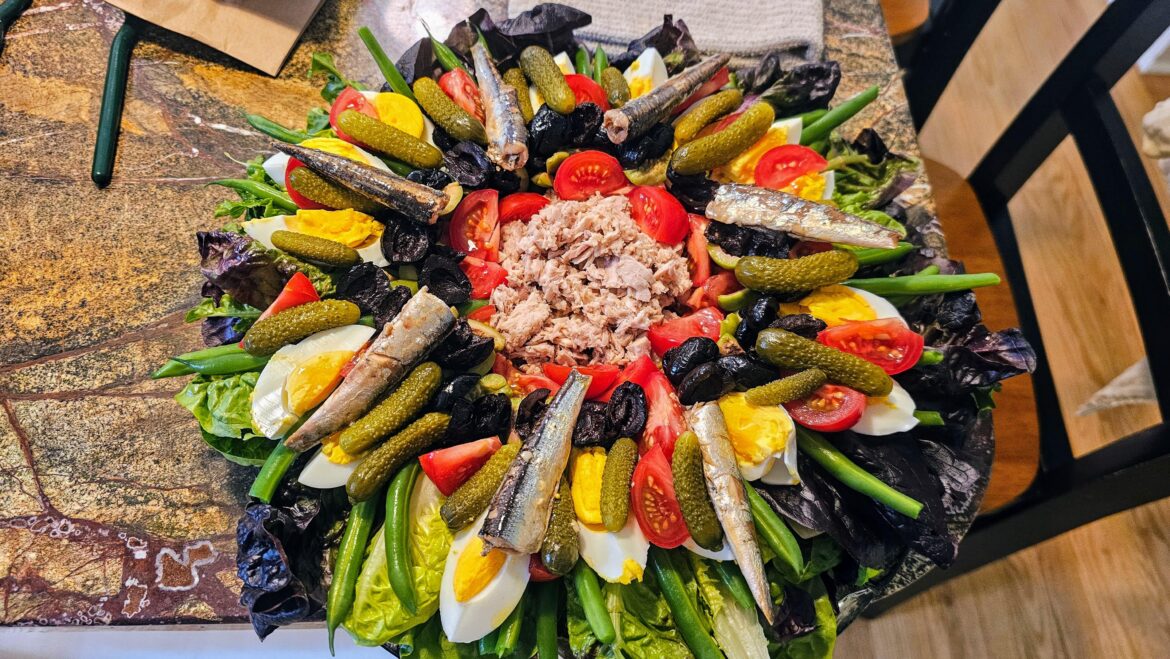 Salade niçoise with fat Spanish anchovies and tuna in oil