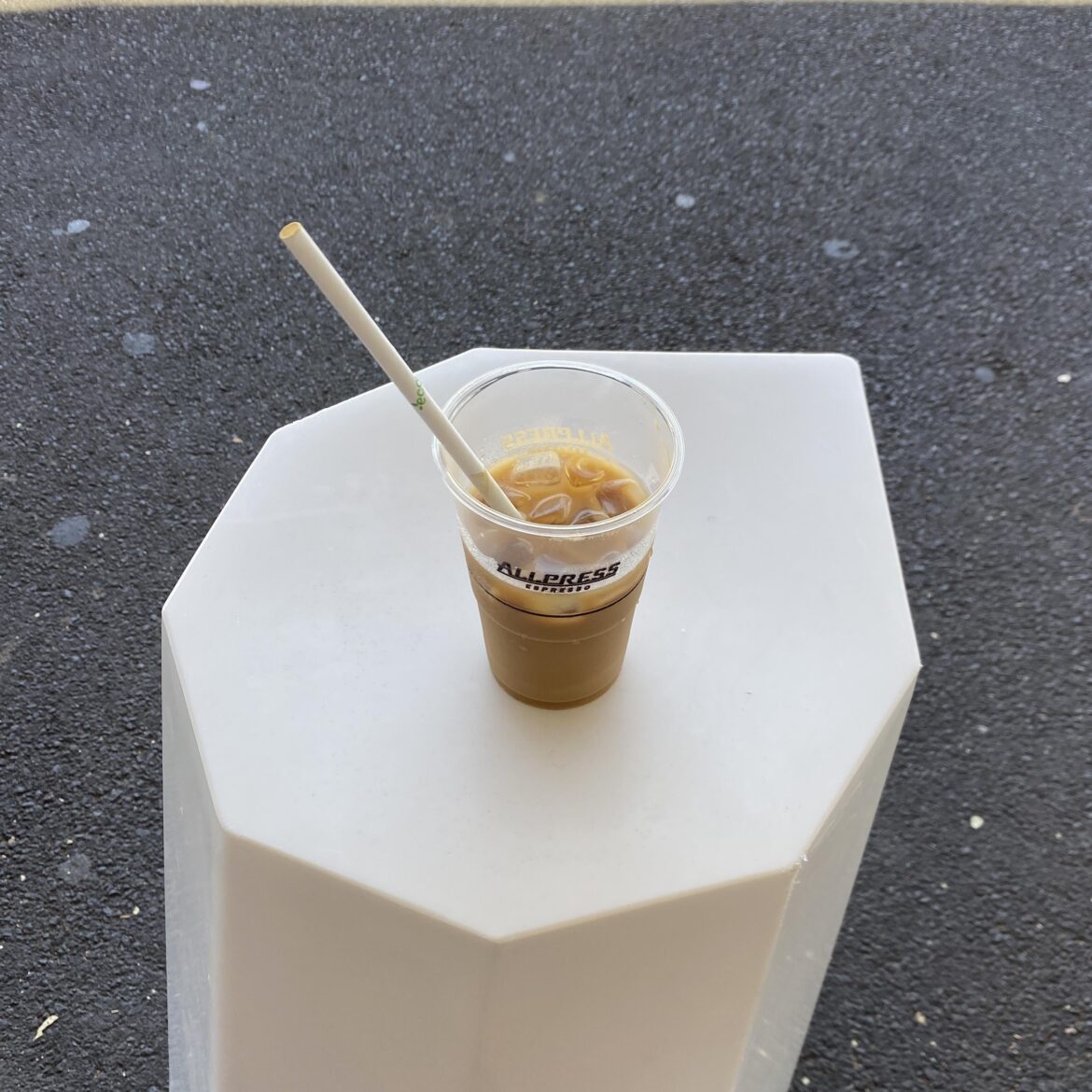 How you make an iced latte How you make an iced latte