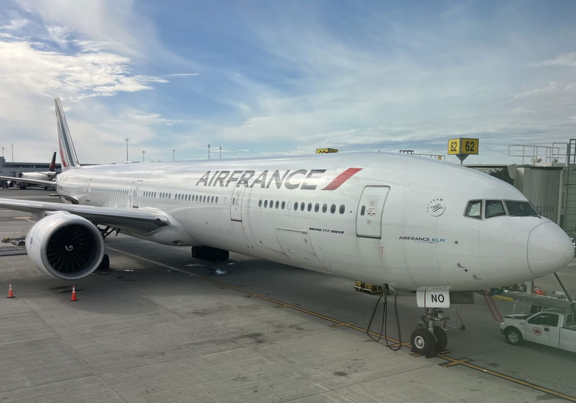 Air France Denies Serving Fake Kosher Meals: What We Know