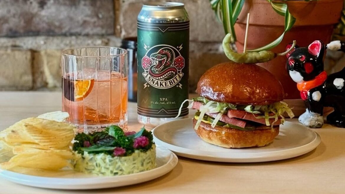 They met in a kitchen. Now they own one of Leslieville’s coolest new bars [Bar Mini, in the former space of Greta Solomon’s]