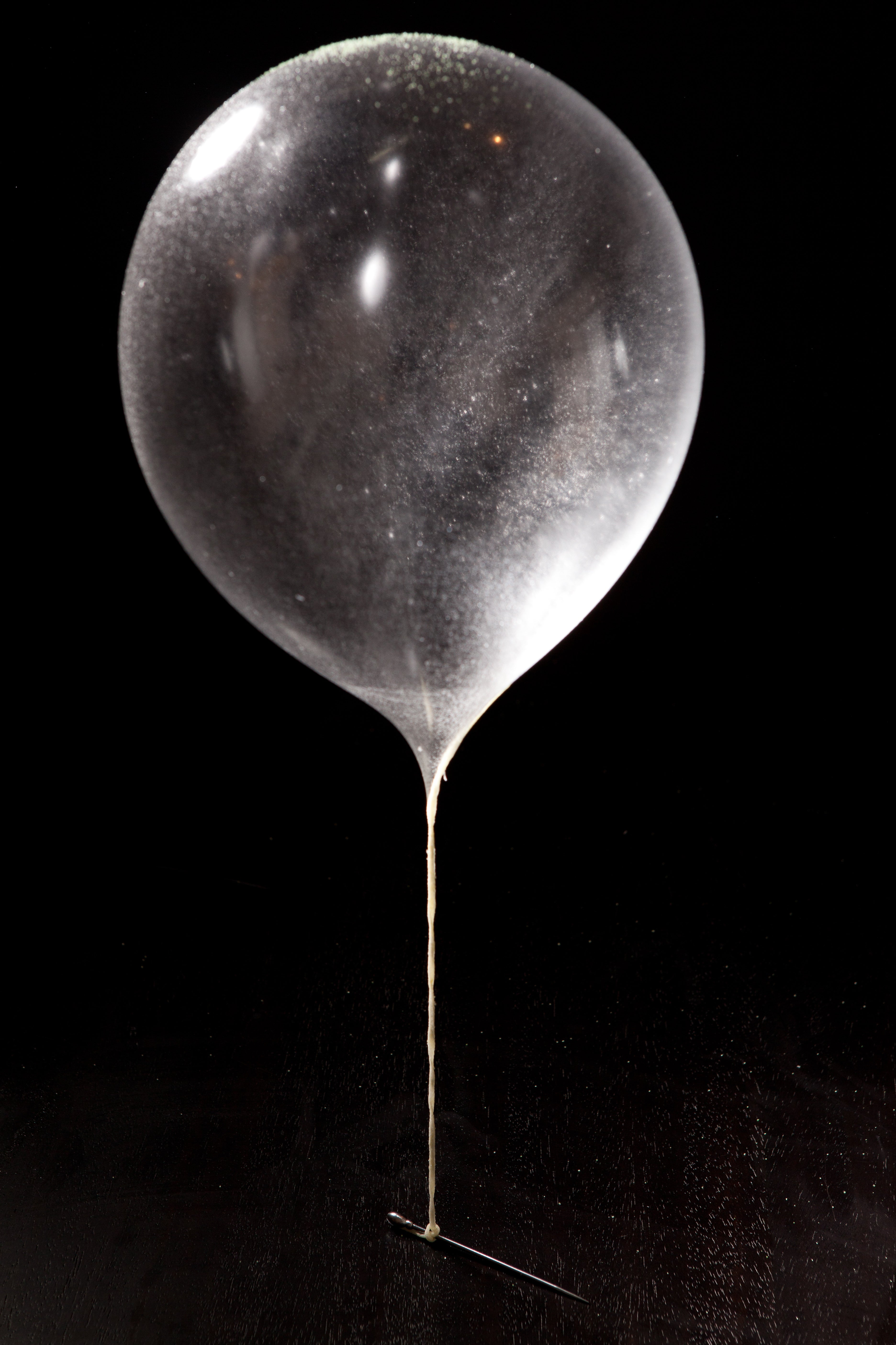 Alinea's remarkable, edible helium balloon