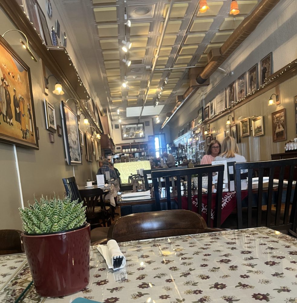 Cafe Mangal