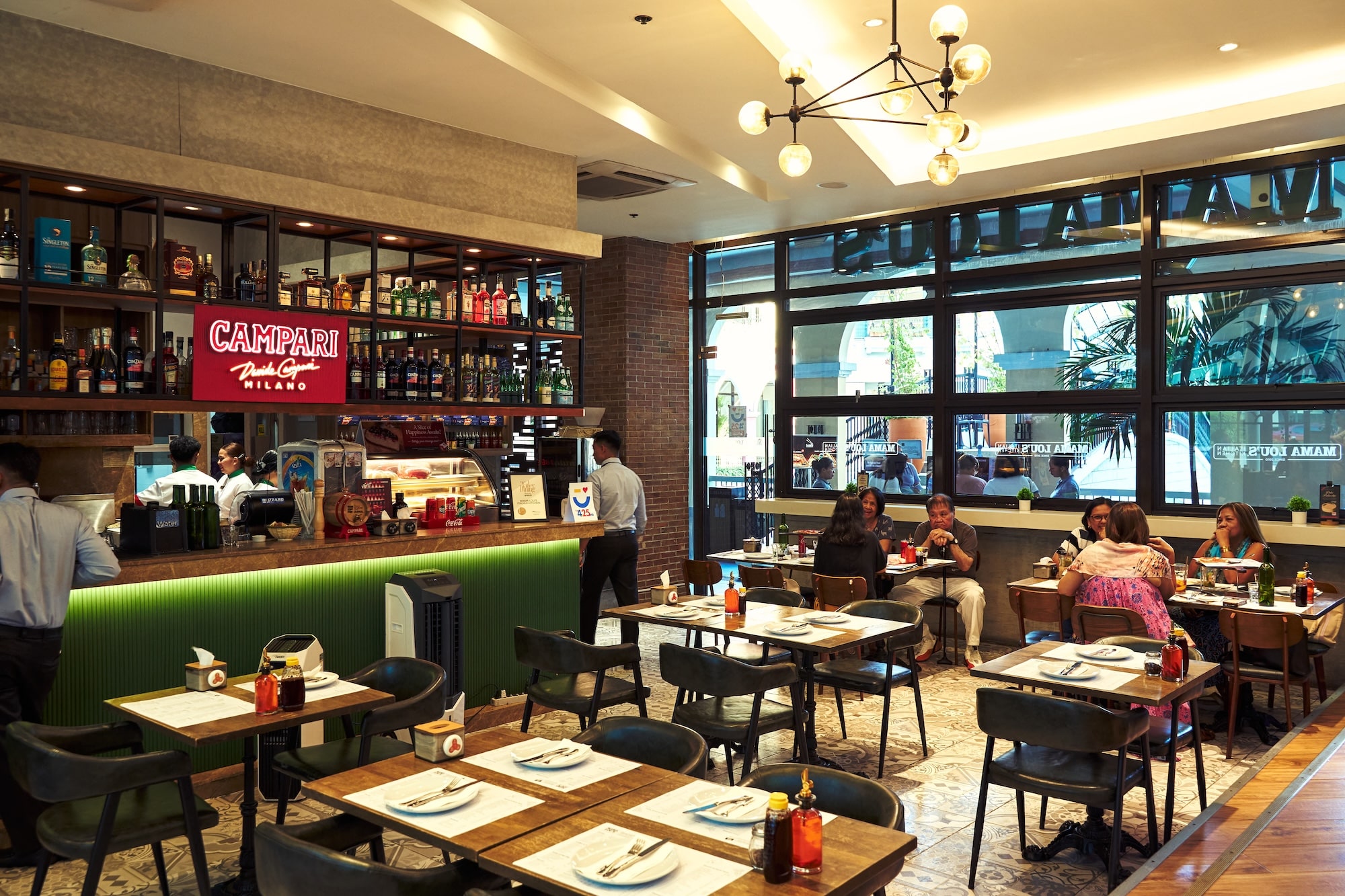 Mama Lou's Venice Grand Canal