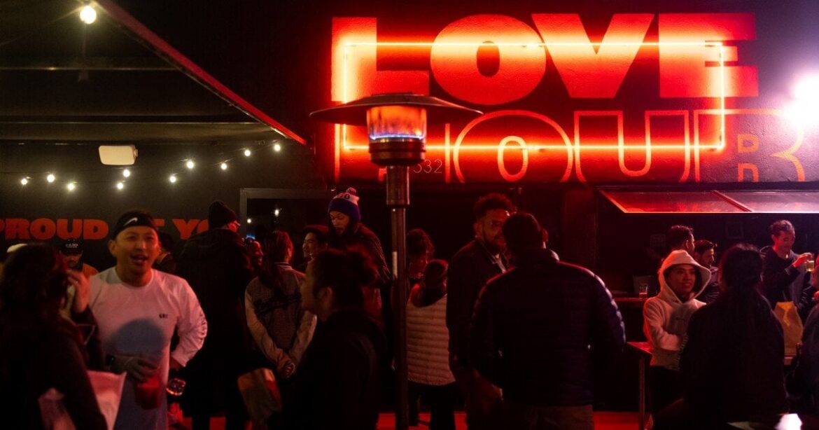 Late night restaurants