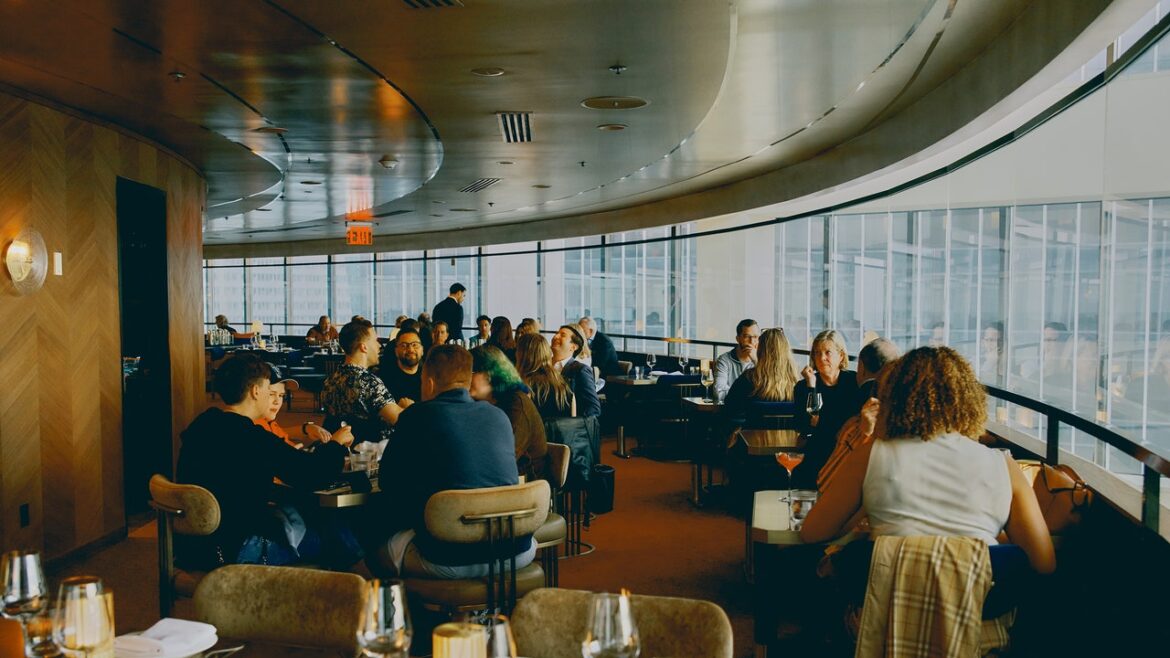 Restaurant Review: Times Square’s Revolving Restaurant Comes Around Again