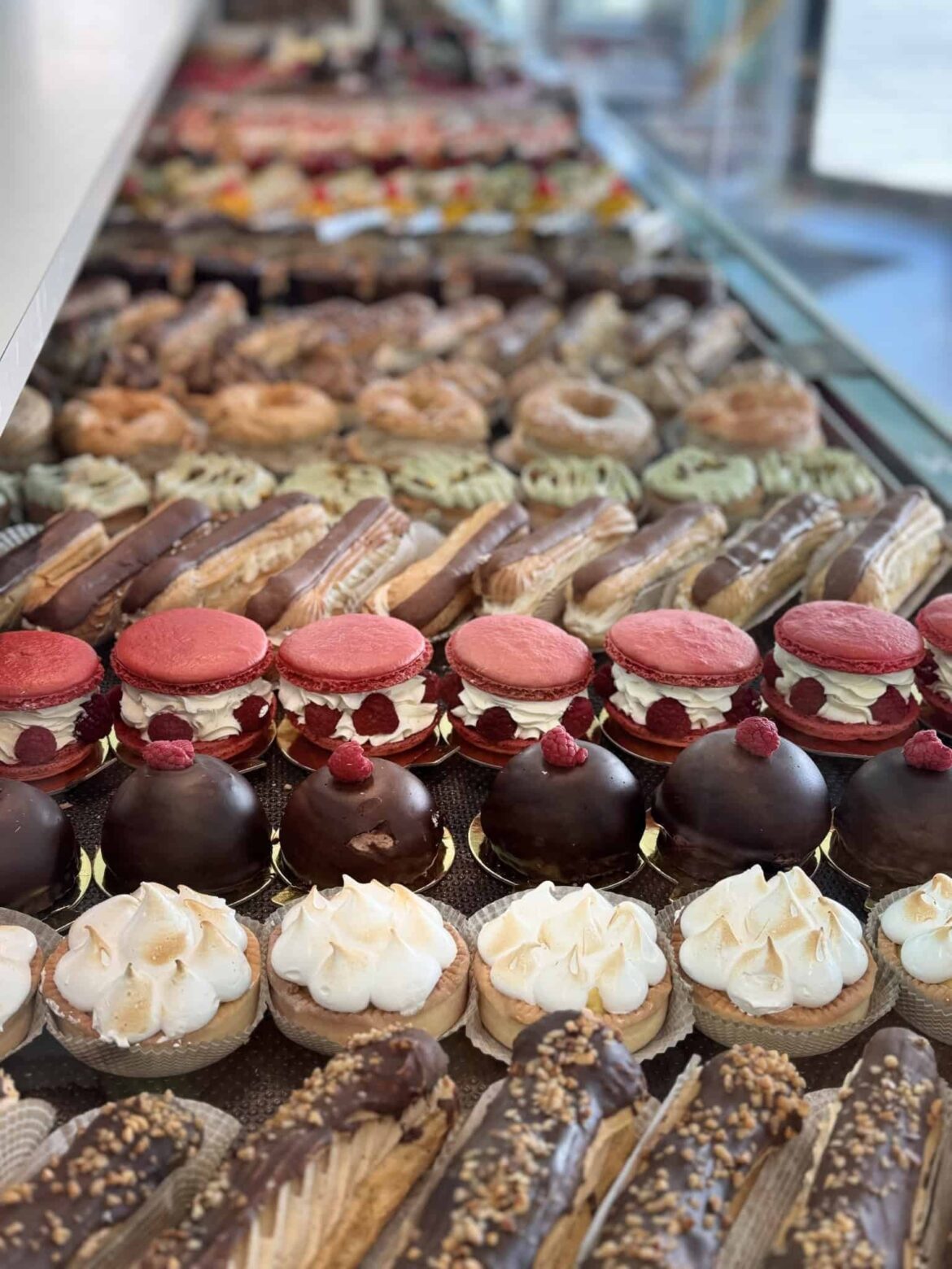 L’Artisan Delices Sans Gluten / Gluten Free by L’Artisan in Toronto: popular Montreal GF bakery opens at 835 Bloor street west