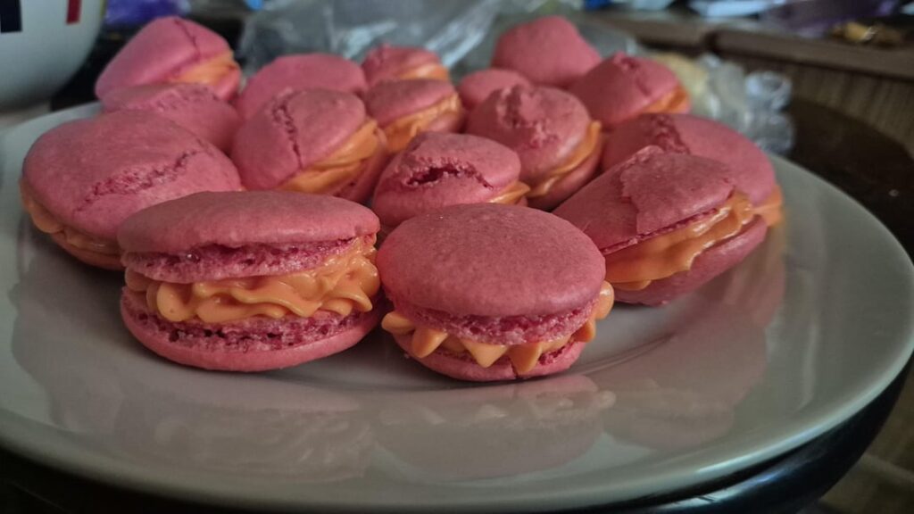 Second try – not as disastrous, but this time domed with no feet and cracked (Last picture first try) Second try - not as disastrous, but this time domed with no feet and cracked (Last picture first try)