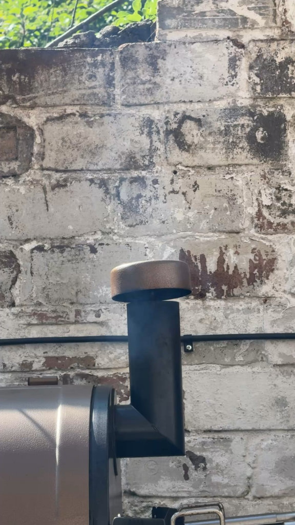 Help. One minute I have tons of white smoke the next just a little clear stuff. How do I make it consistent? Help. One minute I have tons of white smoke the next just a little clear stuff. How do I make it consistent?