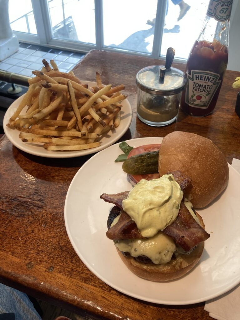 Recent eats: Elephant & Castle, Taqueria by El Prieto, L'Industrie, Menkoi Sato, Pisillo, Homemade Dumpling, Mimi's Pizza, Danny & Coop's