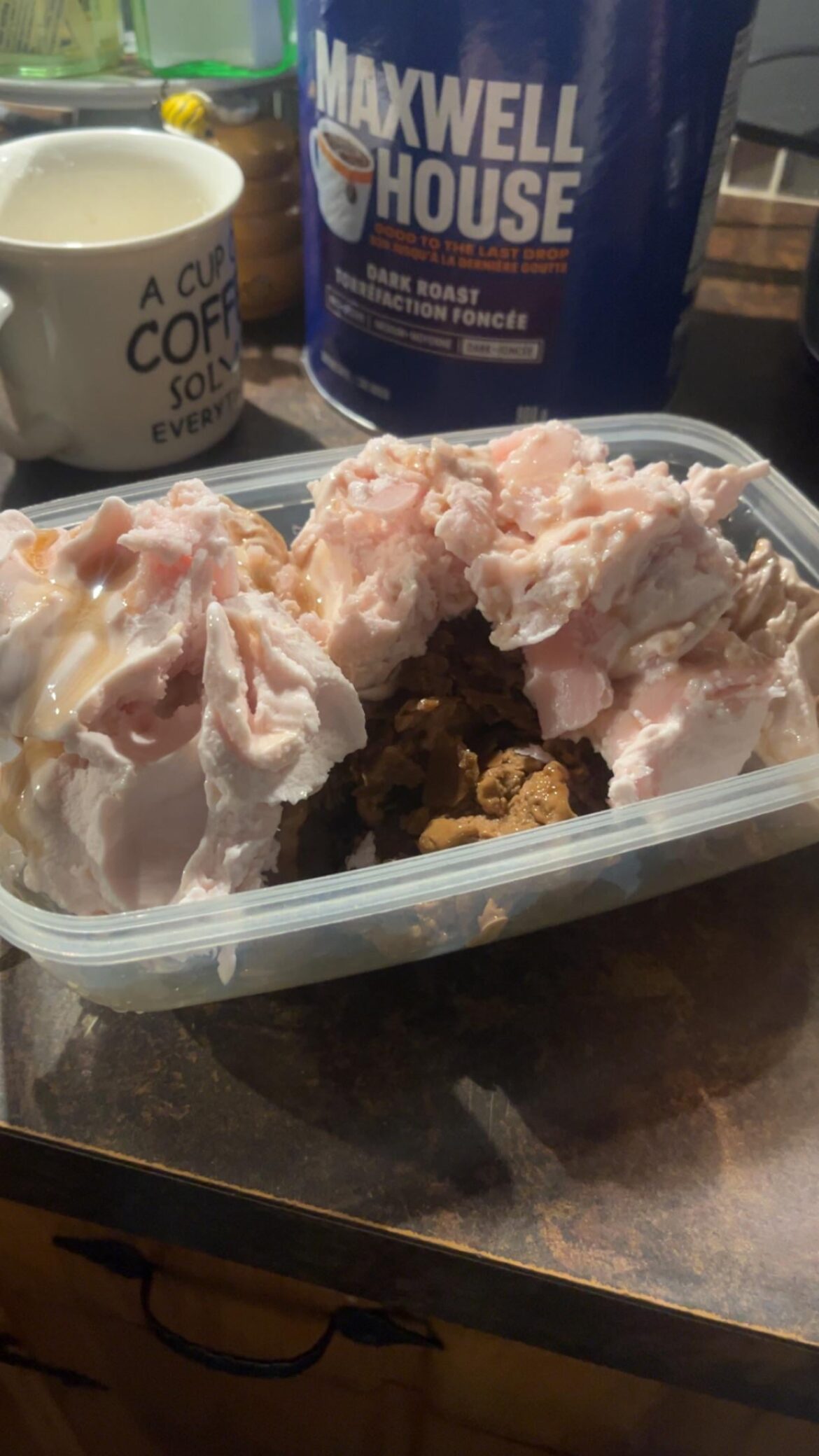 Chocolate and strawberry ice cream