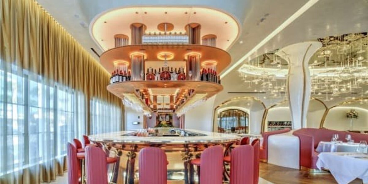 Très chic River Oaks restaurant opens with French chef cred, stunning space, and must-see Mona Lisa