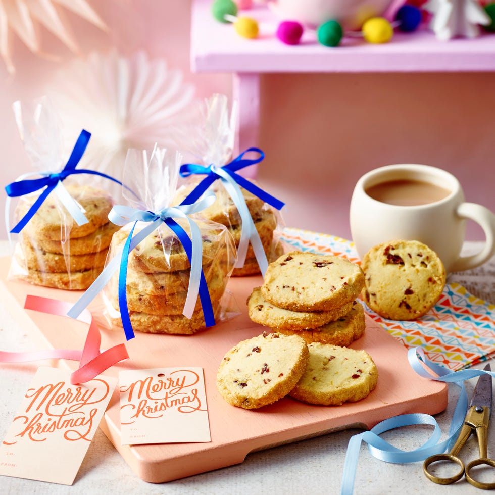 cranberry and orange shortbread