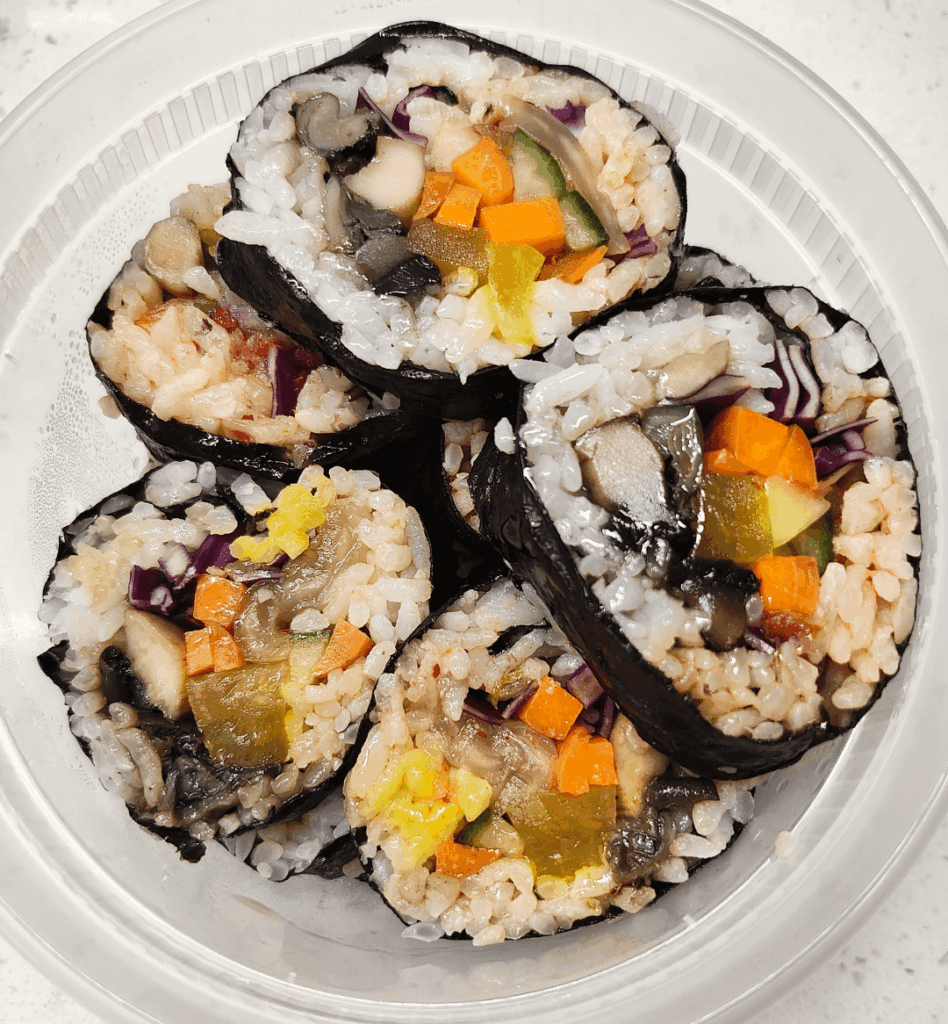 Made my first 김밥 gimbap/kimbap :)