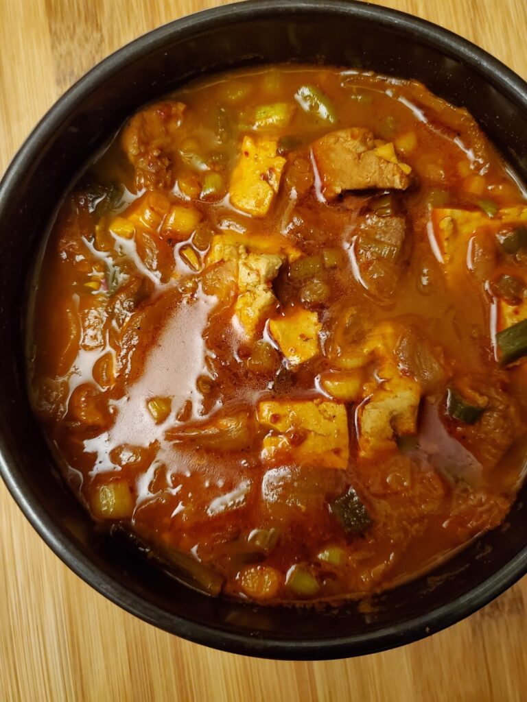 Had enough country style pork ribs to make Kimchi jjigae.