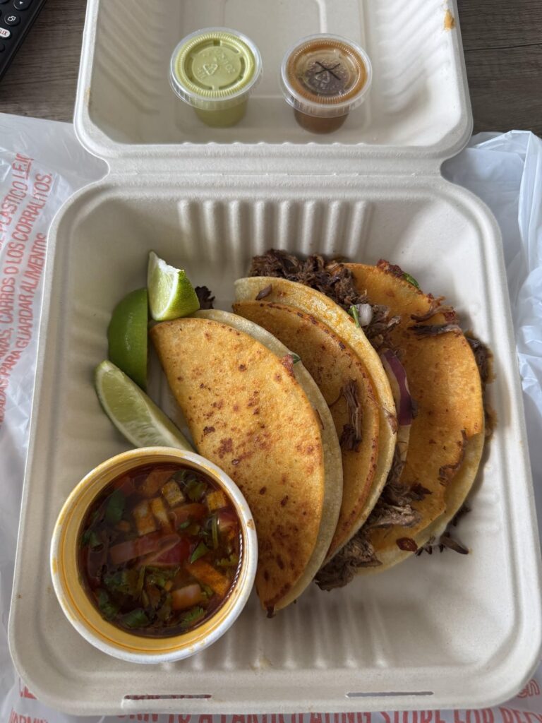 Del’s Tacos and More