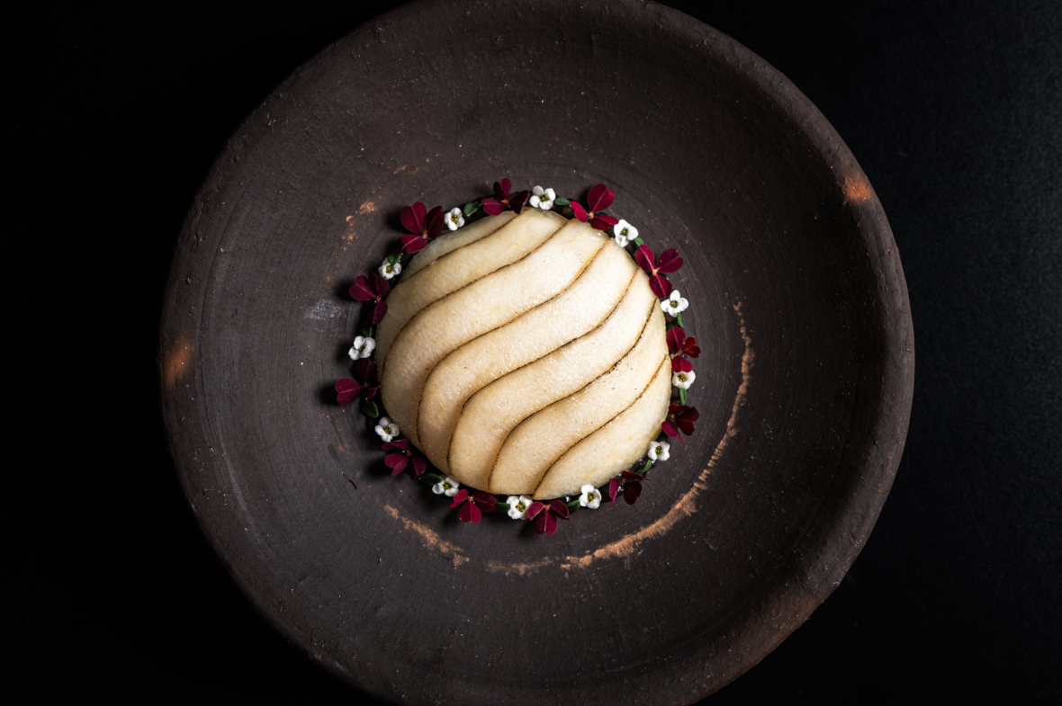 One of Hytra's many dishes that put Greek products front and center. © Hytra