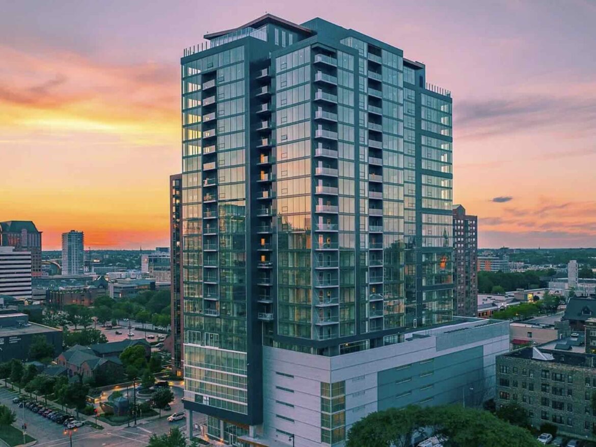 Aya, a new Mediterranean concept, to ground Ascent MKE