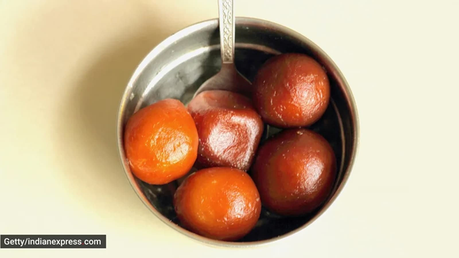 gulab jamun