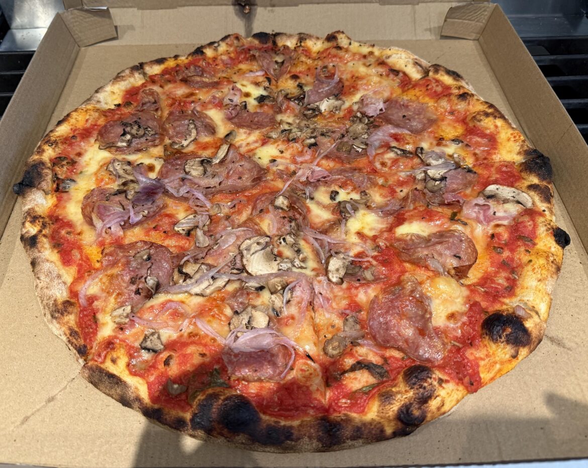 I can’t stop ordering from Revolver Pizza 😆