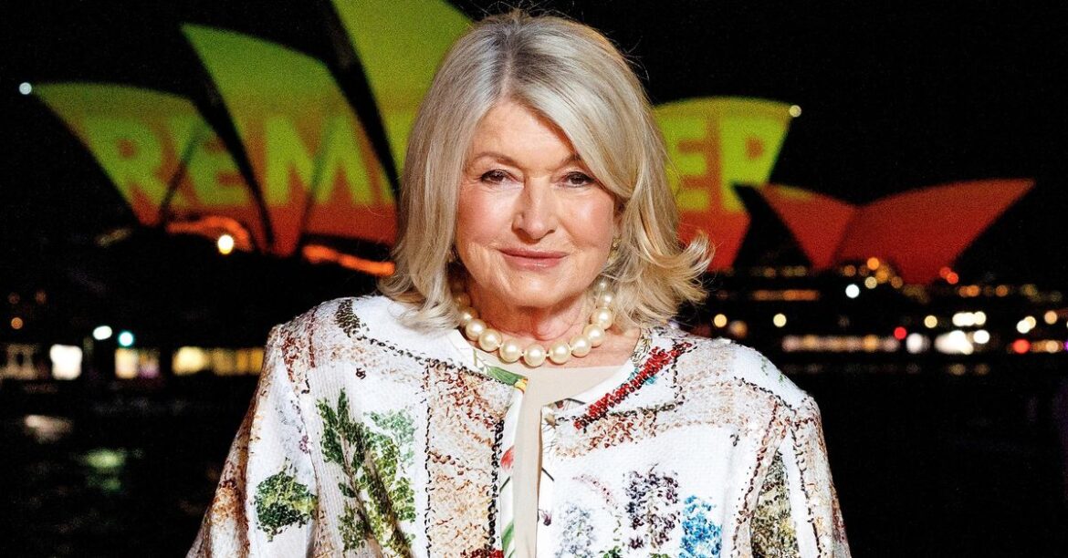 Celebrities in Australia: Culinary icon Martha Stewart forced to wait for a table outside popular Sydney establishment | Famous restaurants celebrities dine at in Aus