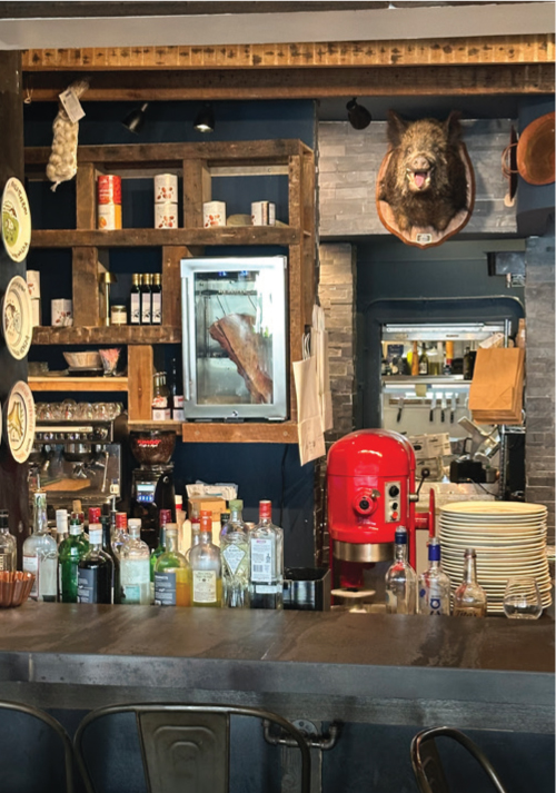 bar