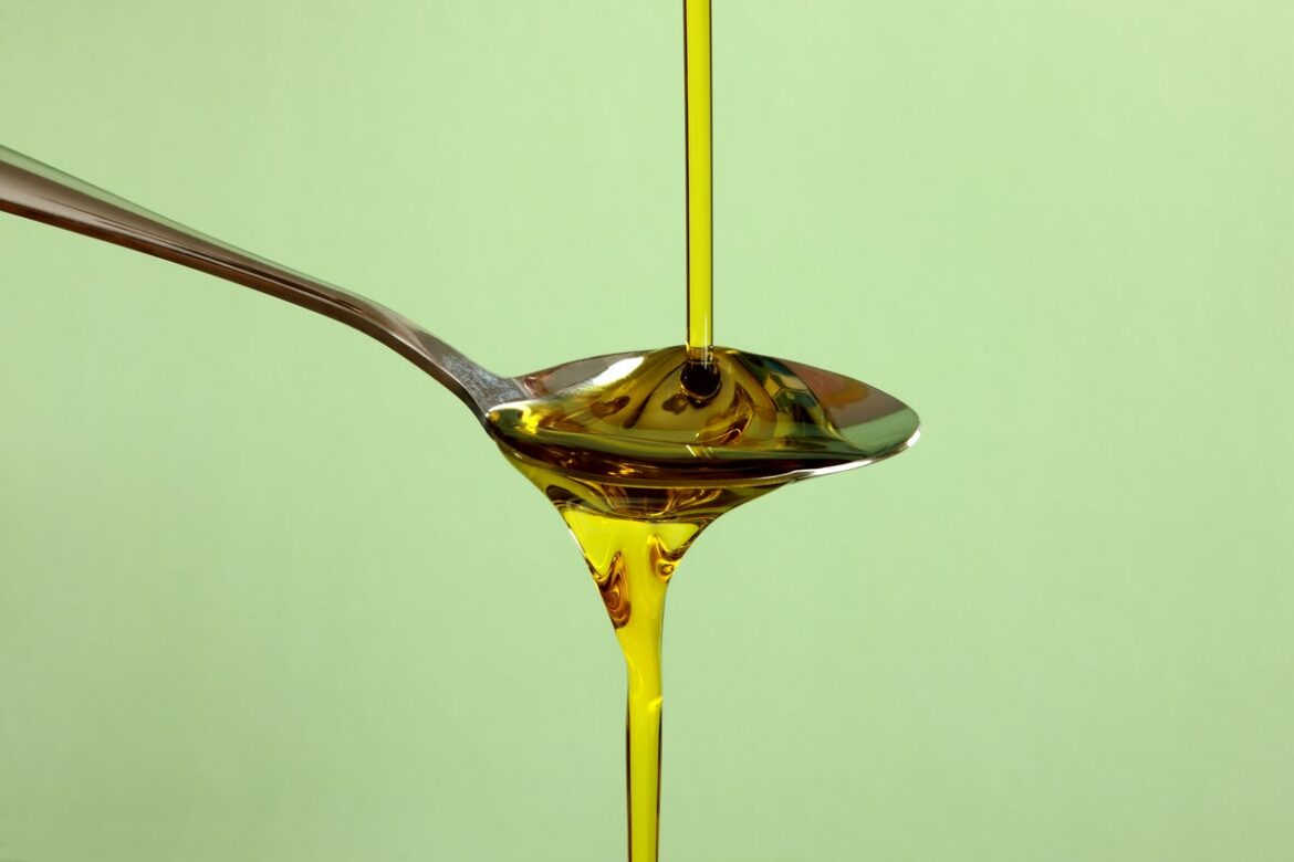Why people are saying a daily shot of olive oil can improve your gut health