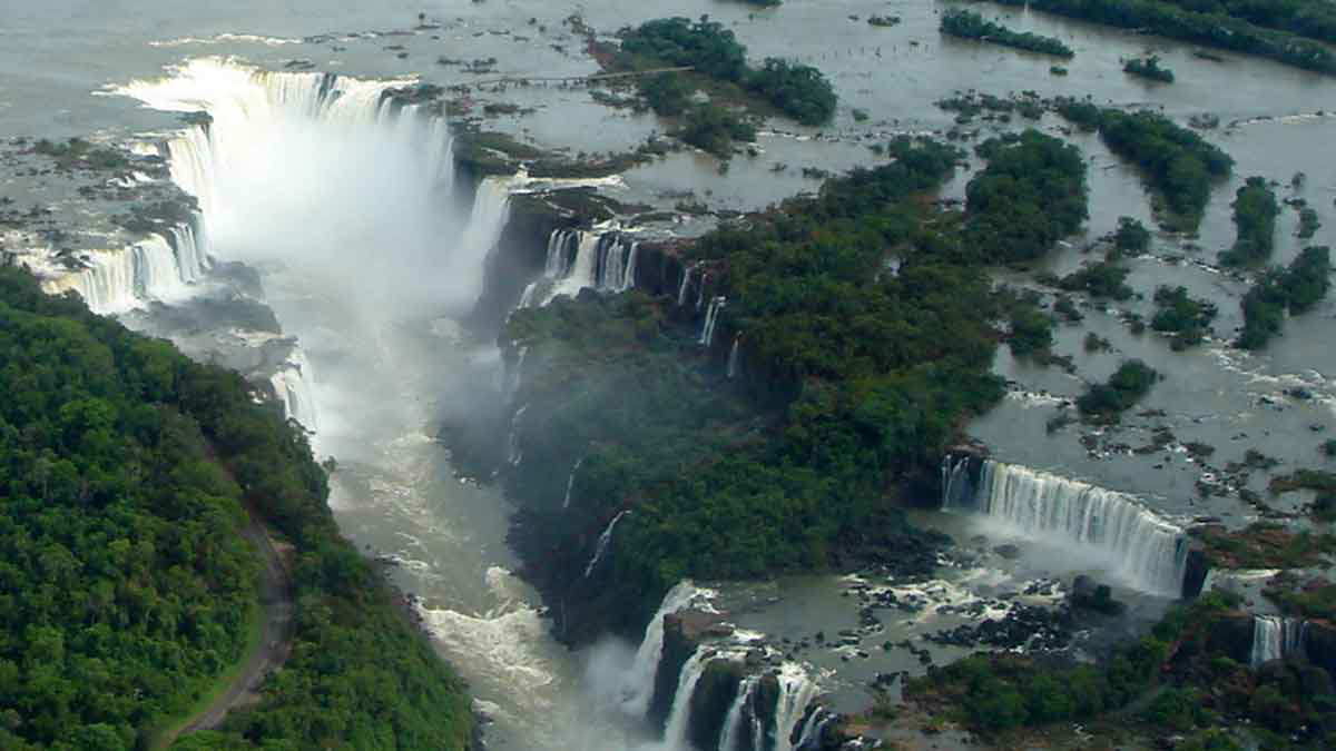 iguazu falls