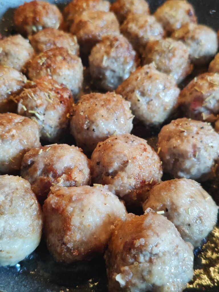 Swedish meatballs and mashed potato