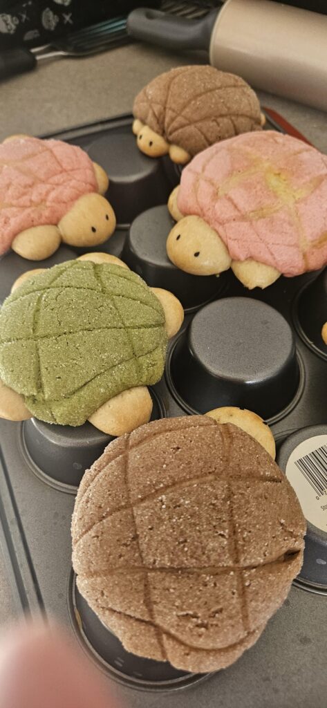 First attempt at melon pan and they're SO CUTE AAAAHHHHH