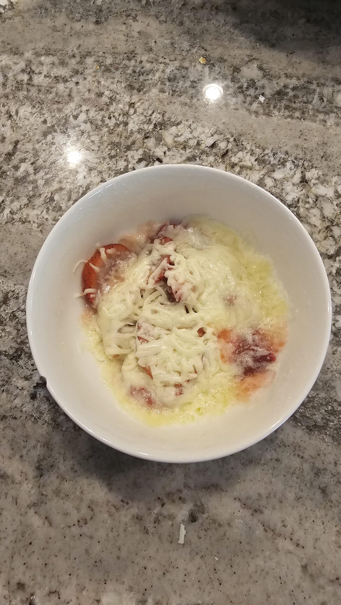 Strawberries with mozzarella cheese 🍓🧀