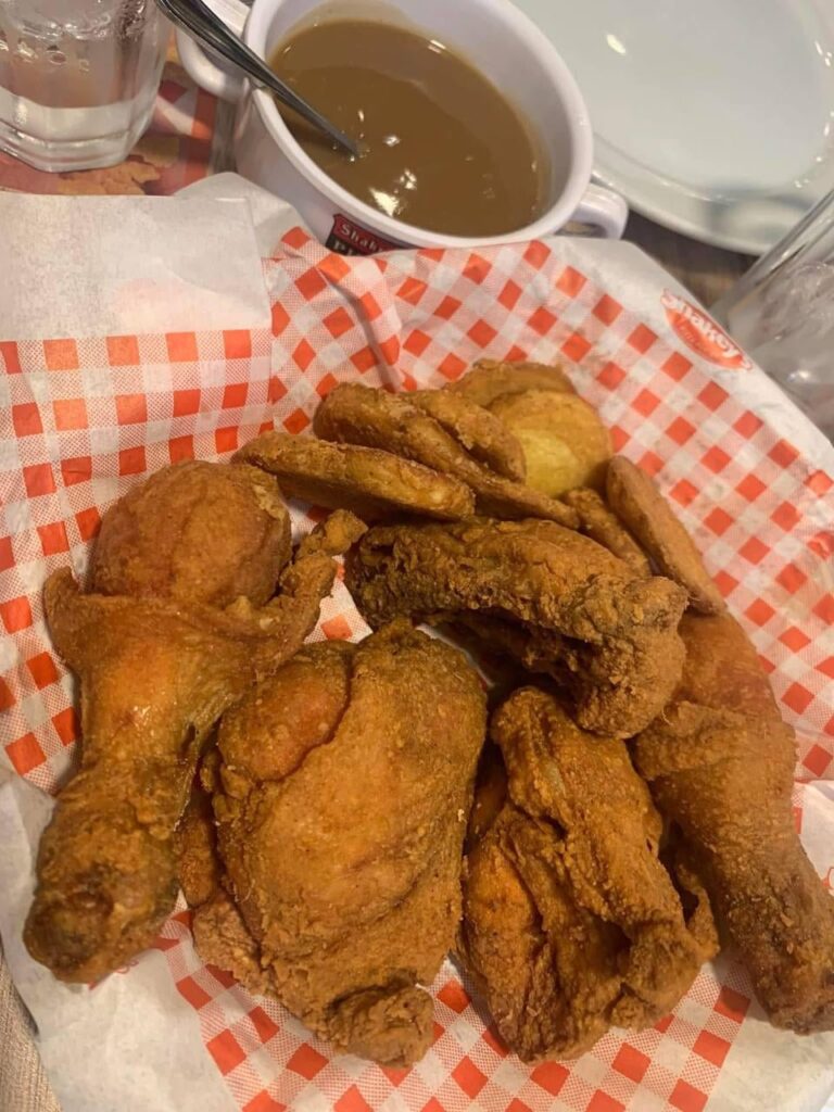 Best fried chicken ever, so crunchy