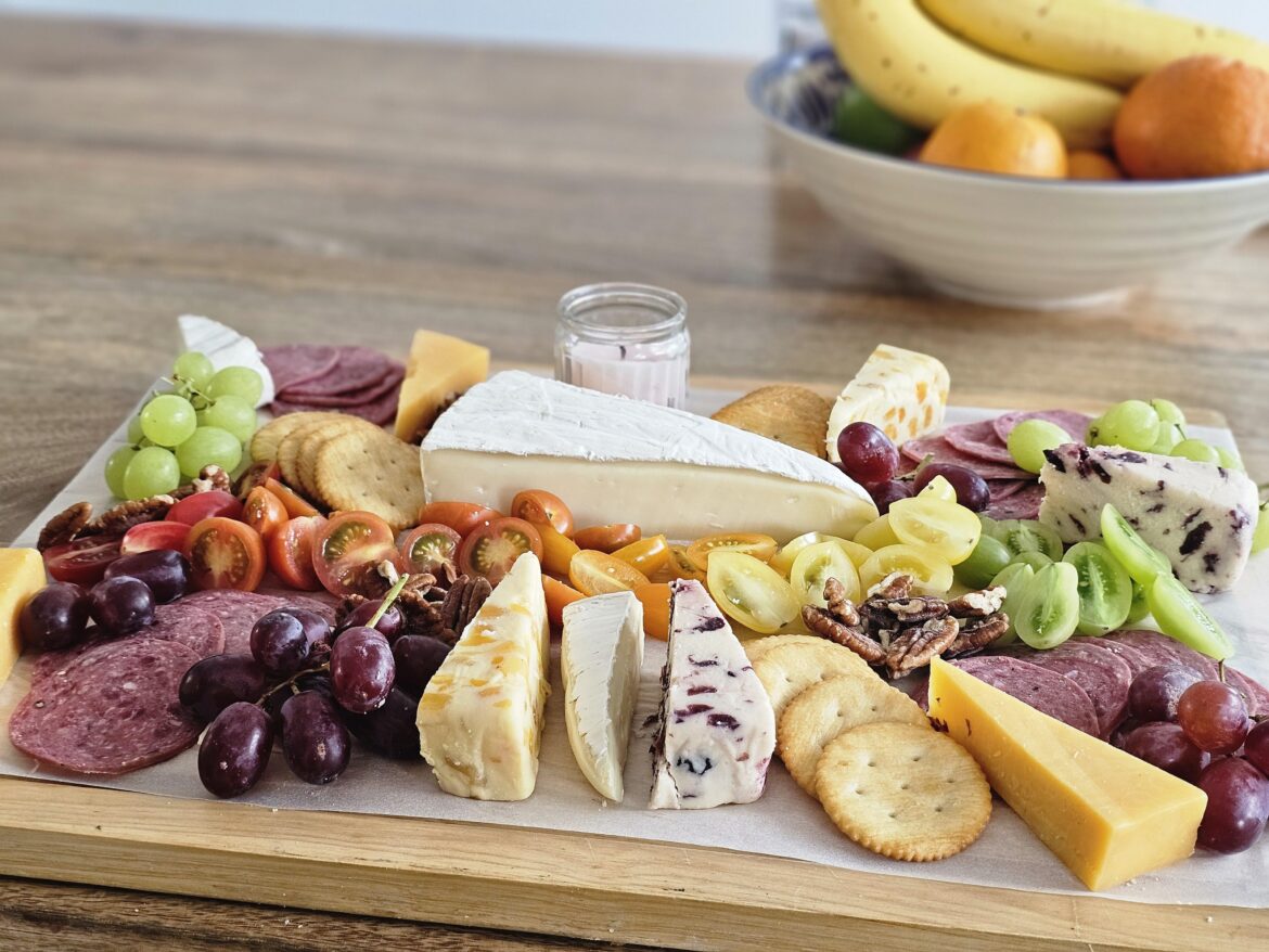 [OC] Charcuterie with fruity cheeses and rainbow tomatoes