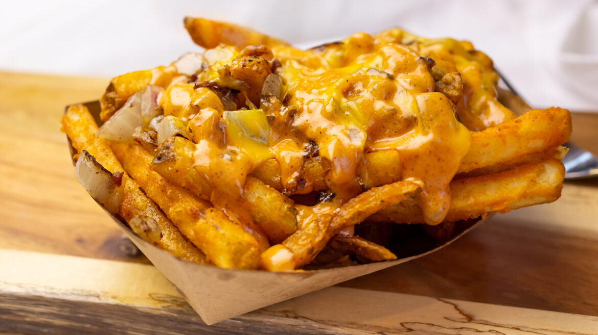 7 Best Loaded Fast Food French Fries And 6 You Should Skip