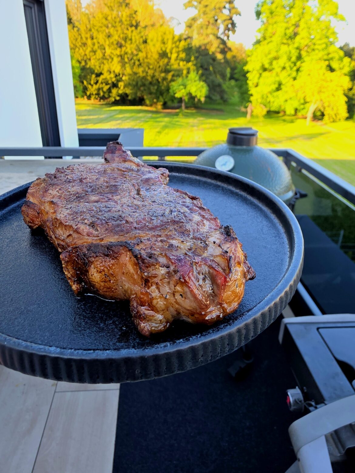 A nice steak. High heat, good quality beef, that's it.