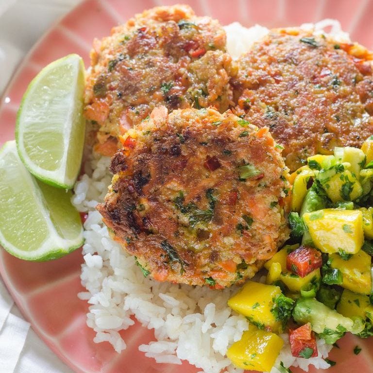 leftover salmon recipes salmon cakes with mango salsa