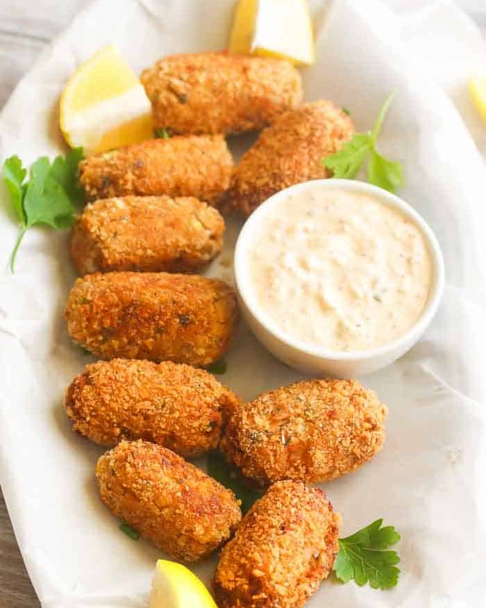 salmon croquettes with dip