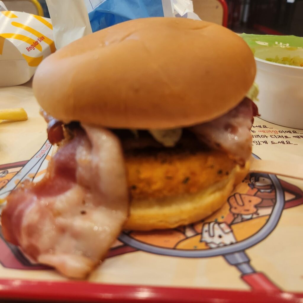 Mozzarella burger I just had in south korea, 5.7$