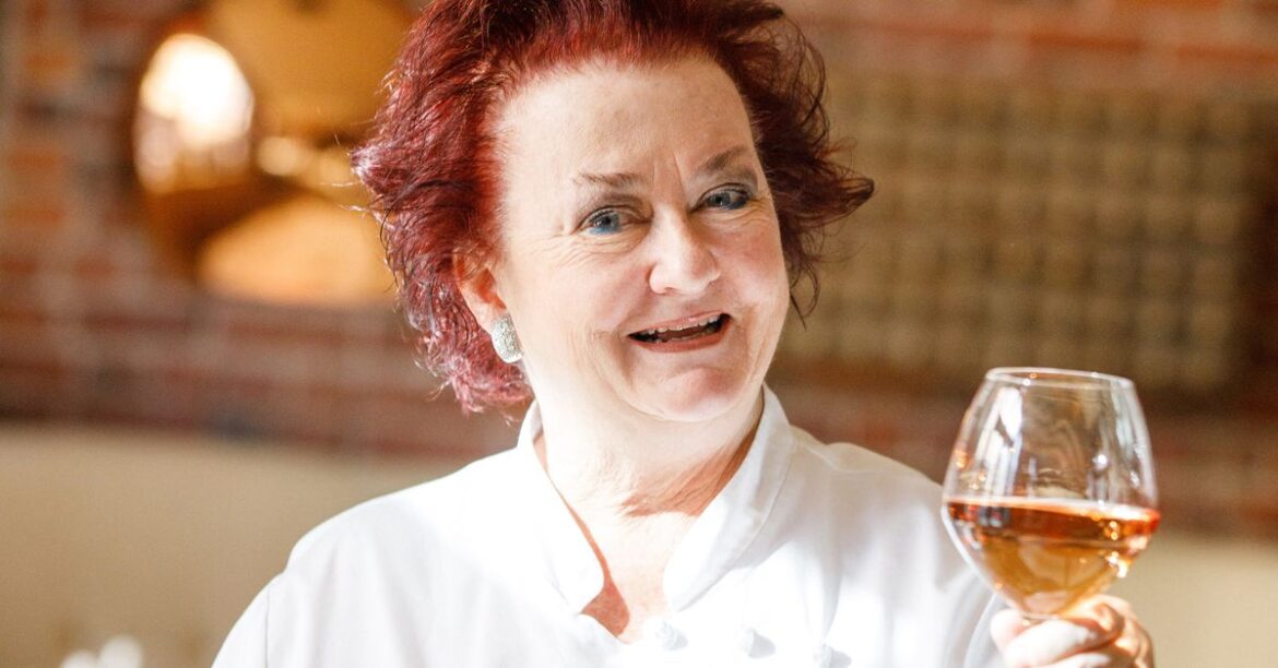 Boston Legend Lydia Shire Is Taking Over an Italian Restaurant in Harvard Square Bar Enza