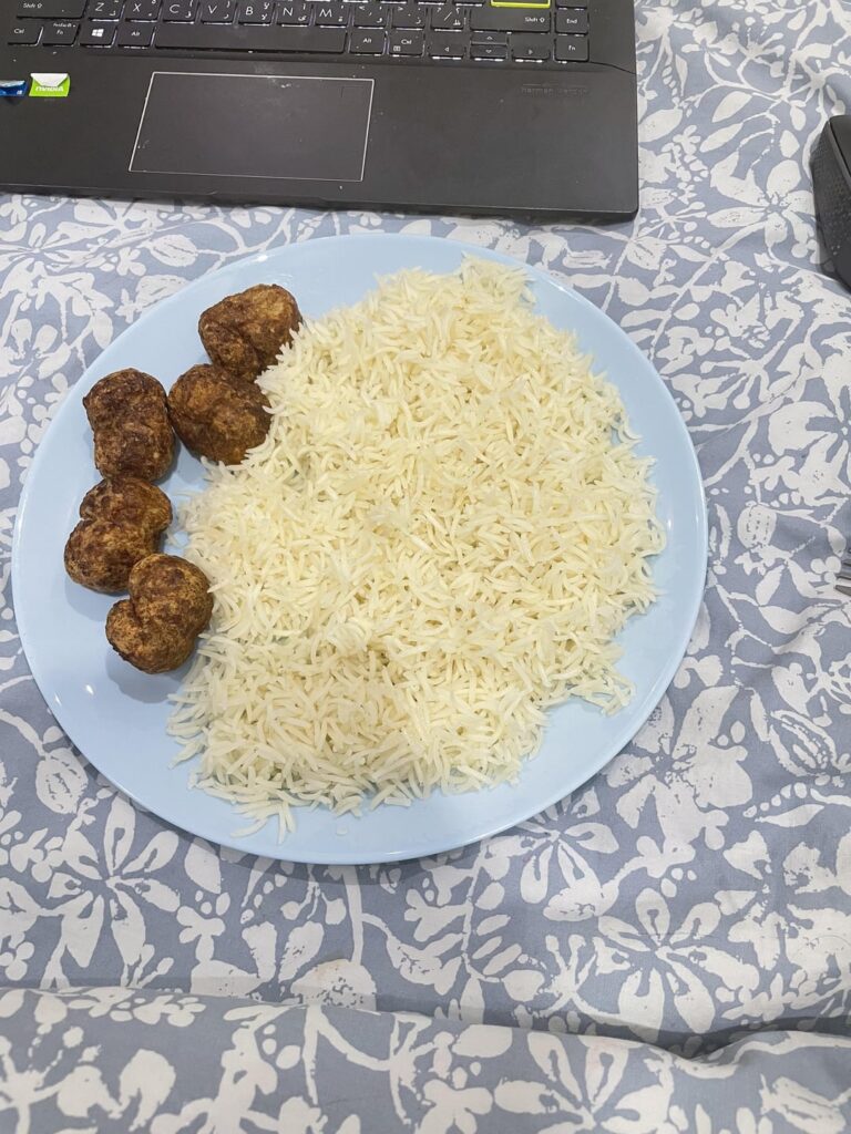 calories in rice and meatballs if