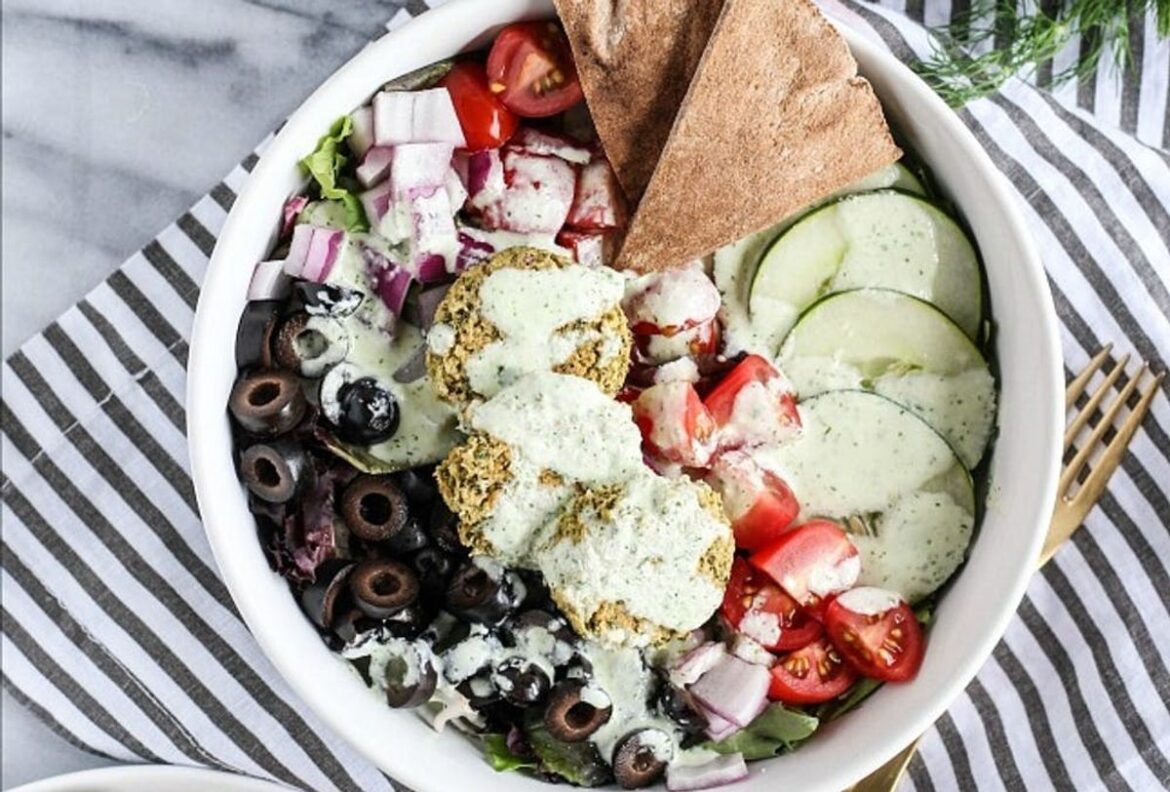 Summer Mediterranean Recipes for Your Outdoor Dinners Summer Mediterranean Recipes for Your Outdoor Dinners