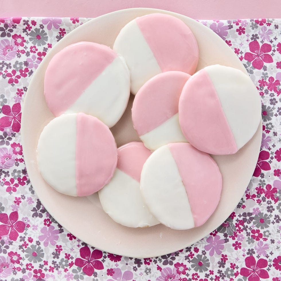 pink and white mothers day cookies