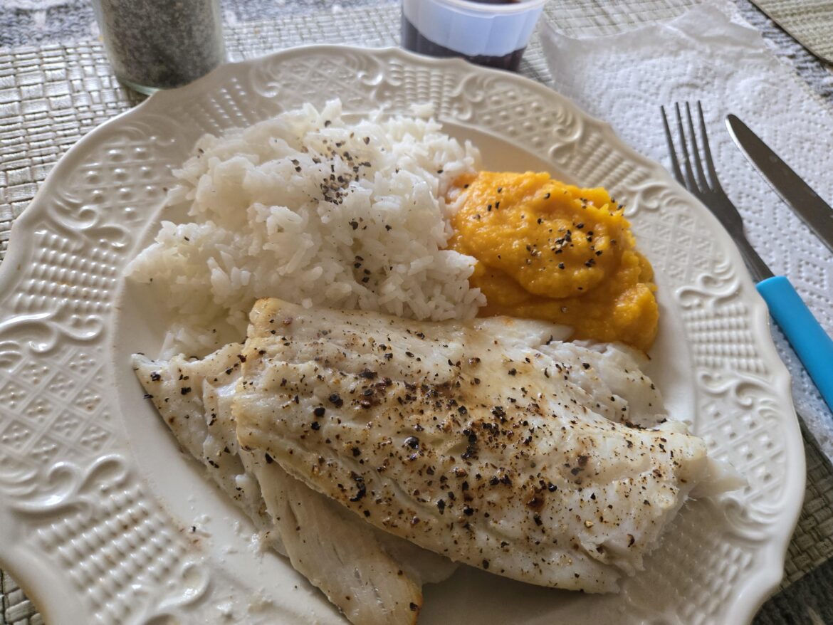 Broiled haddock w rice and squash